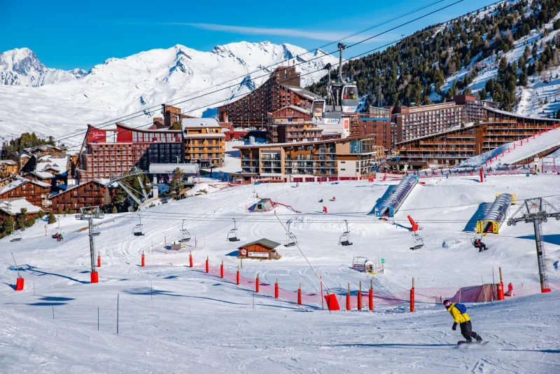ski resorts and ski fields in les arcs 2000 with mont blanc as background, savoie, france, europe