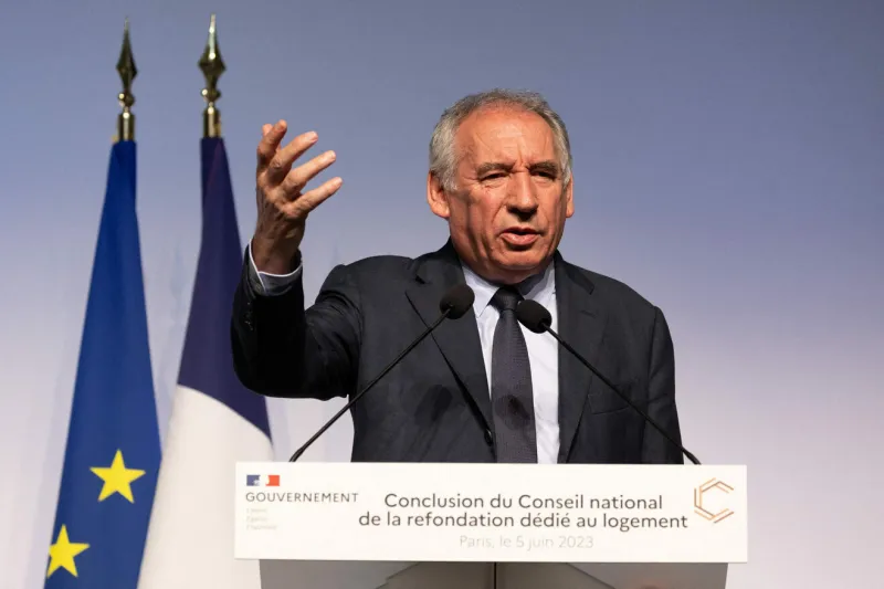 restitution of work of the conseil national de la refondation housing section - paris