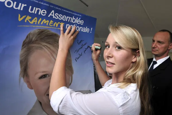 france 2012 législatives votent fn le stylo
