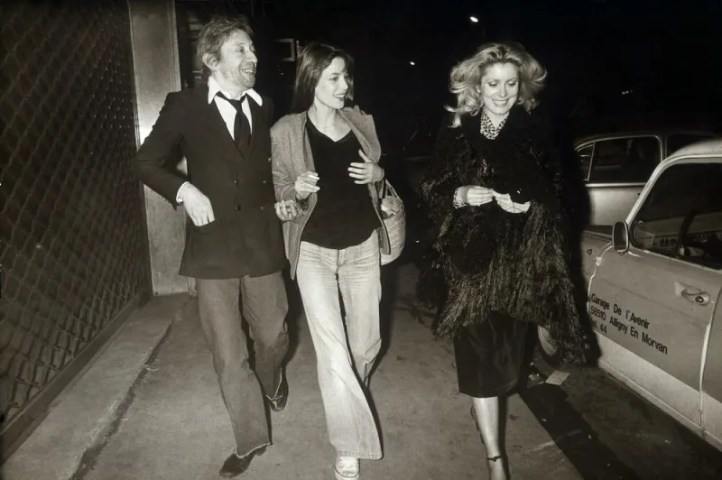 serge gainsbourg, jane birkin and catherine deneuve pictured in 1977 photo by united archives dpa abacapresscom , 331701 001 france