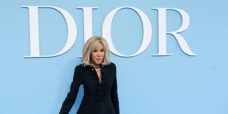 brigitte macron assiste au photocall de dior lors du défilé vêtement femme printemps-Été 2025 dans le cadre de la fashion week de paris, à paris, france, le 24 septembre 2024 photo by laurent zabulon abacapresscom