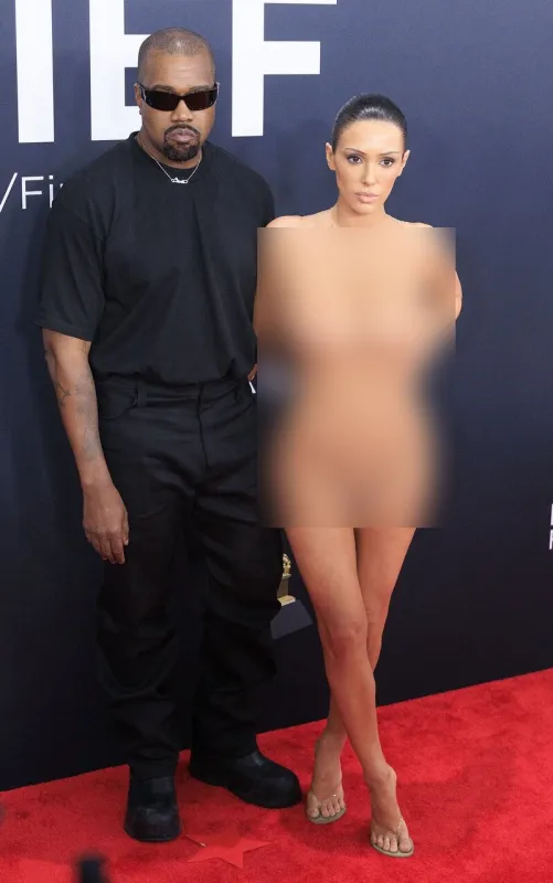 kanye west and wife bianca censori at the 67th grammy awards held at cryptocom arena in los angeles california on sunday february 2, 2025 photo by javier rojas pi via zuma press wire abacapresscom , 934247 011 los angeles etats-unis united states