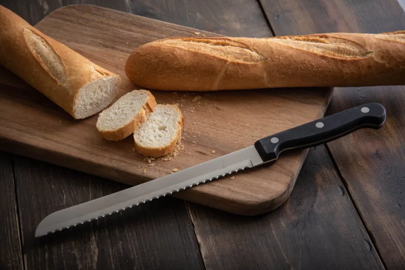 french baguette and bread knifefrench baguette and bread knife