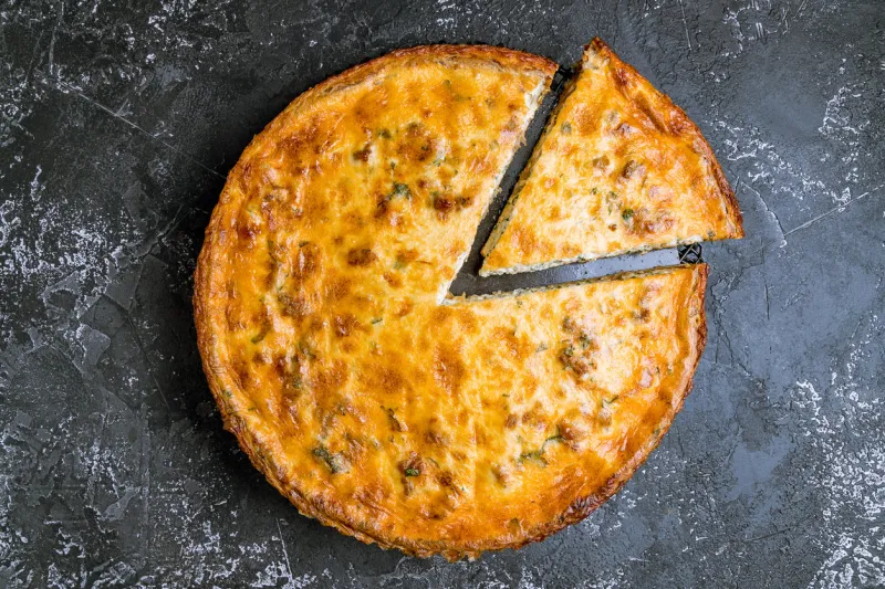 quiche lorraine with mushrooms and bacon