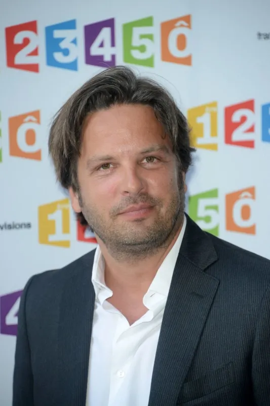 arnaud poivre d'arvor arrivant à la conférence de presse annuelle du groupe france télévisions à paris, france, le 28 août 2012 photo by nicolas briquet abacapresscom