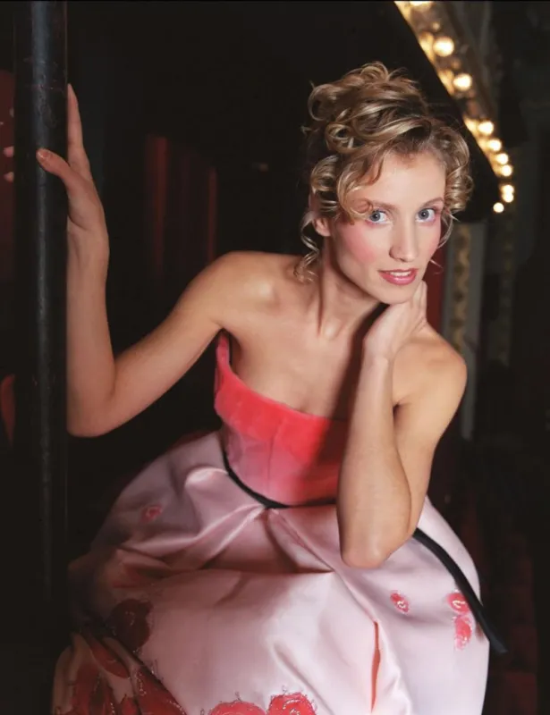 © nicolas sautiez alamo abaca 31522-4 paris-france, 2001 alexandra lamy