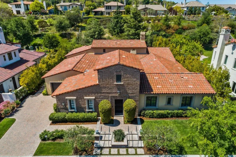 jodie foster sold her home - la