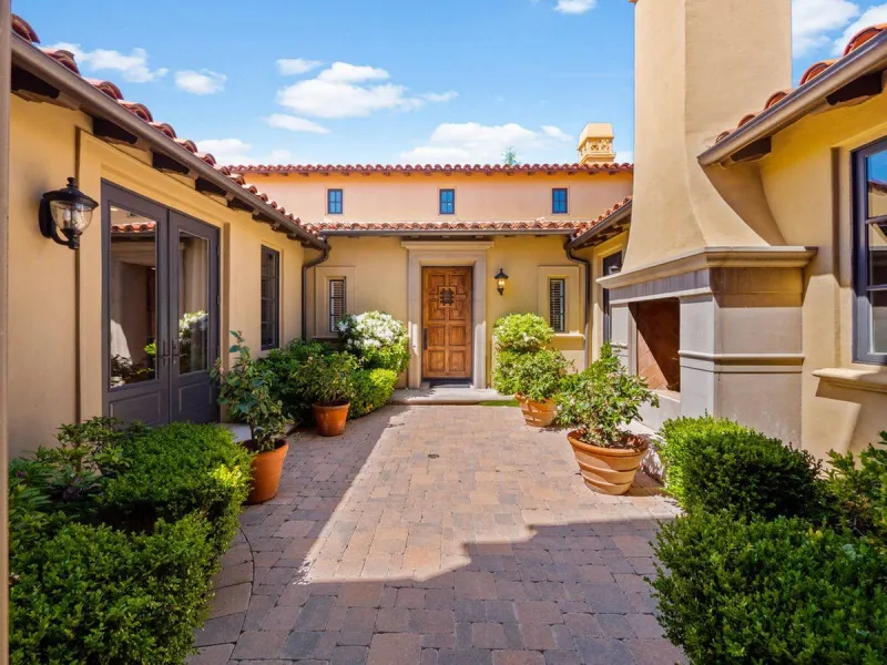 jodie foster sold her home - la