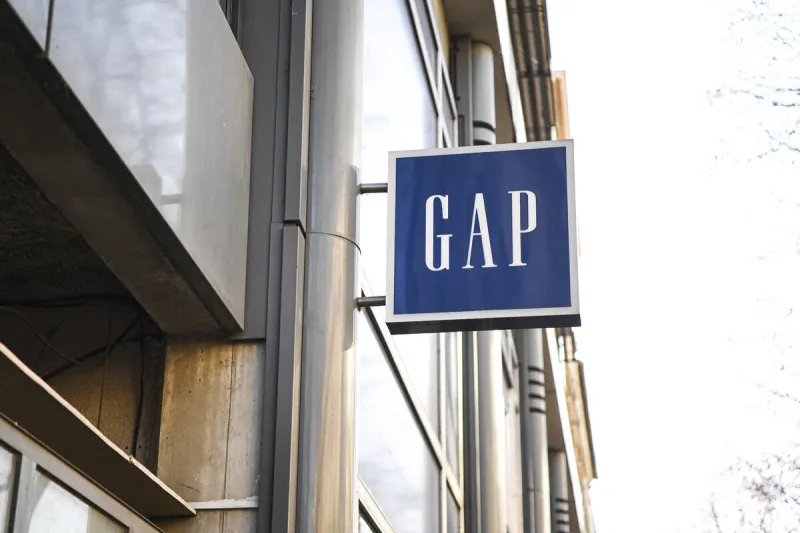 l'illustration montre un magasin de vêtements gap à paris, france, le 3 mars 2023 photo par victor joly abacapresscom