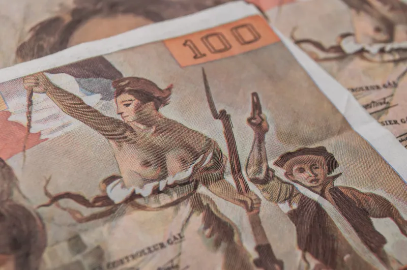 closeup of bank note of cent franc, the french vintage money