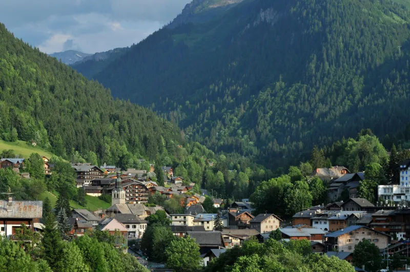 village de morzine en haute-savoie