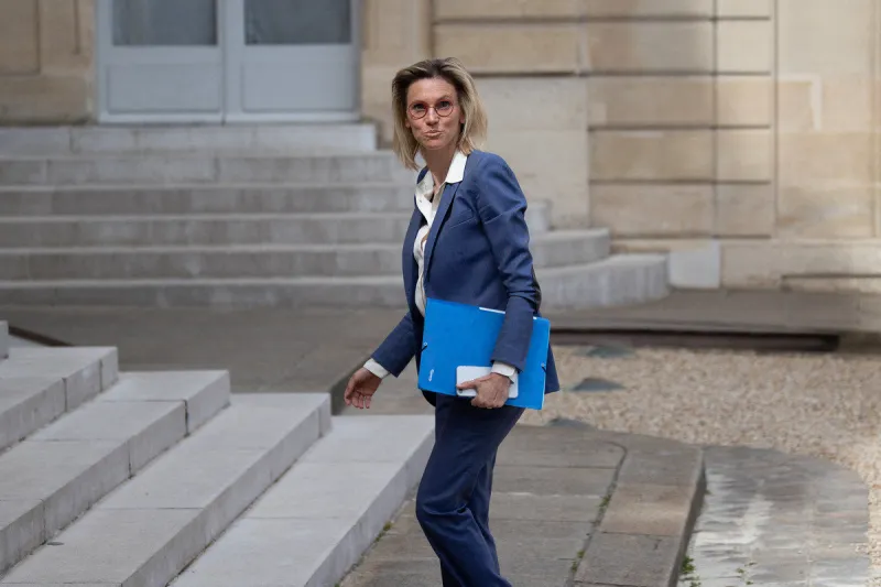 weekly cabinet meeting - paris