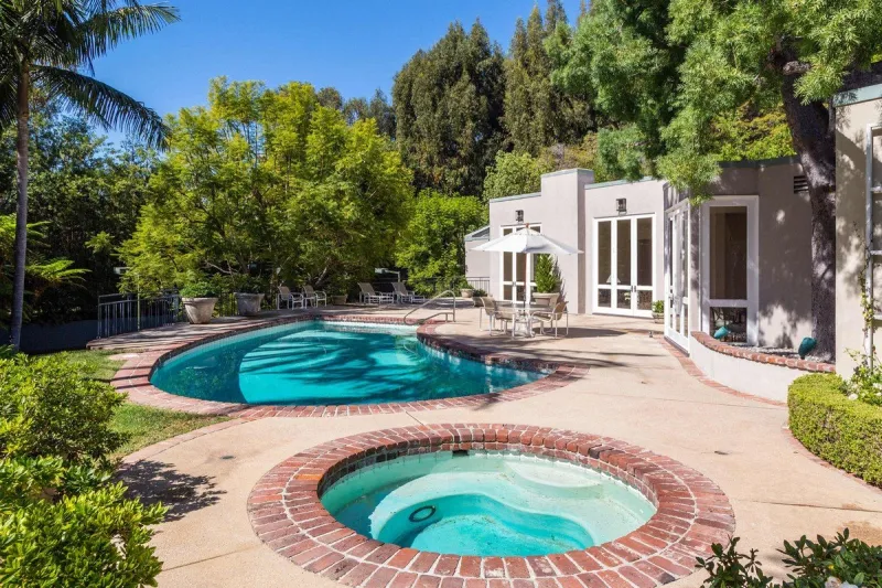 lily collins sells her 5m beverly hills mansion