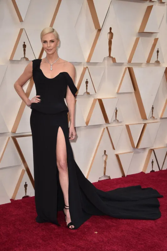 charlize theron attending the 92nd annual academy awards (oscars) at hollywood and highland on february 09, 2020 in hollywood, los angeles, ca, usa photo by lionel hahn abacapresscom , 719576 092 los angeles etats-unis united states