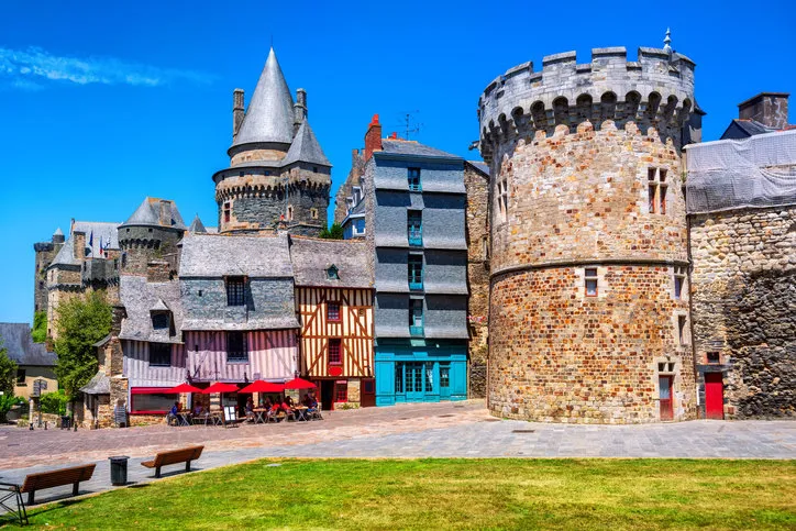 vitre medieval old town with colorful traditional houses, stone walls and towers, brittany, france