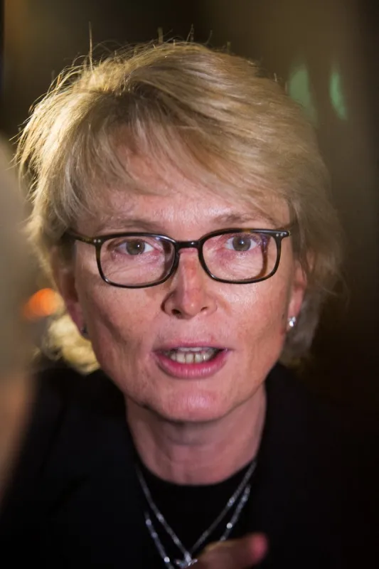 claude chirac greets the throngs of people still queueing - paris