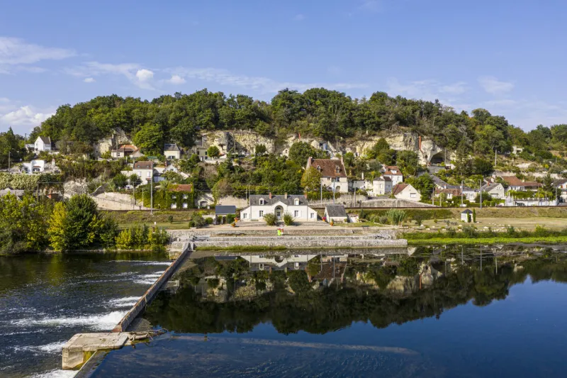 sluice of vallagon on the river the cher
