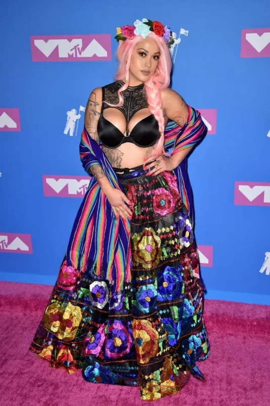 lily barrios attends the 2018 mtv video music awards at radio city music hall on august 20, 2018 in new york city photo by lionel hahn abacapresscom , 648167 343 new york