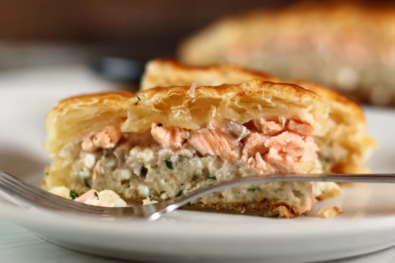 salmon puff pastry pie