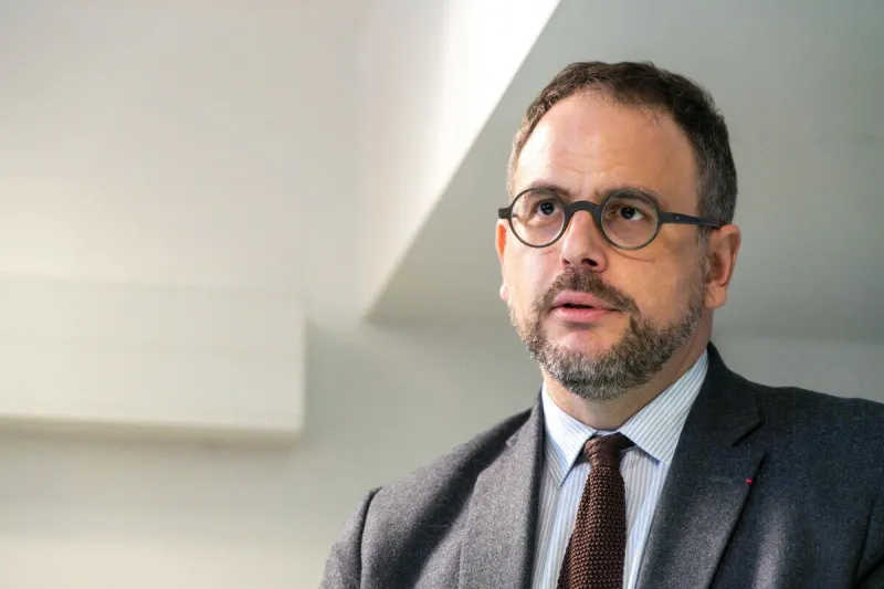 les ministres visitent la maison sport sante à l'hôtel-dieu - paris