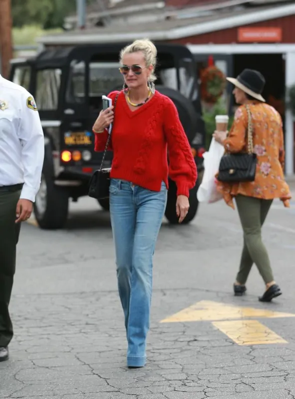 laeticia hallyday out - la