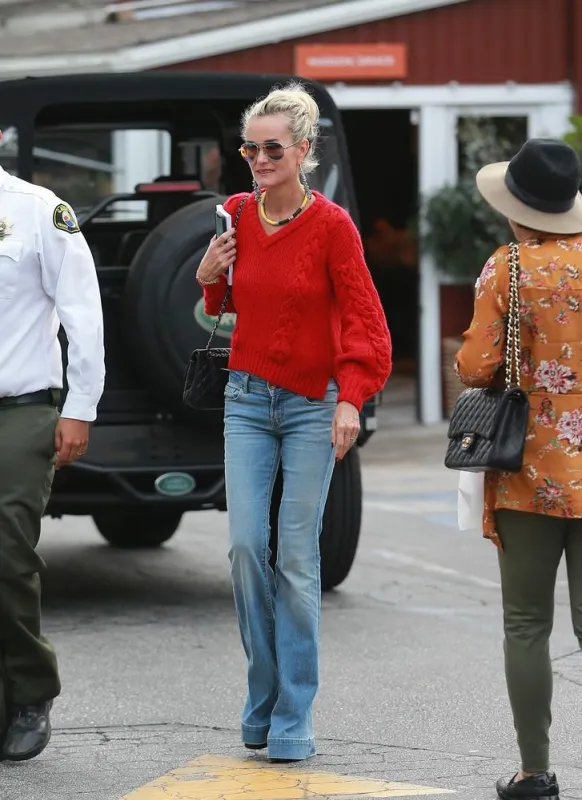 laeticia hallyday out - la