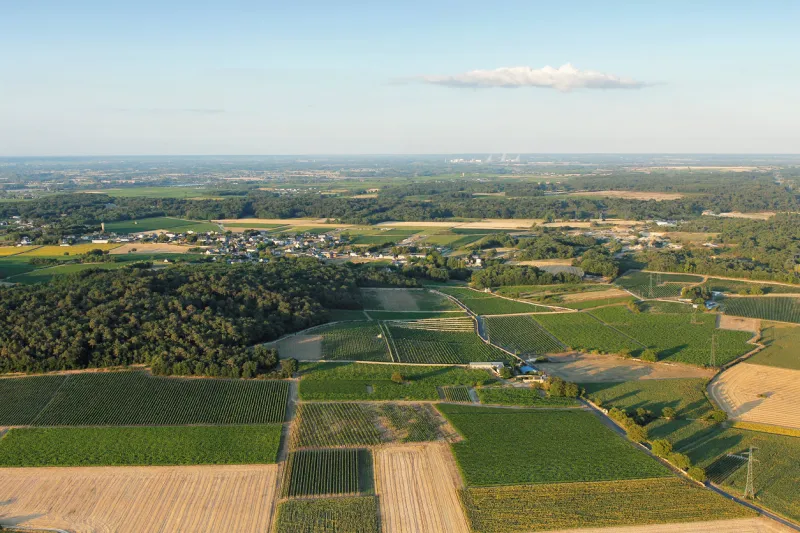 photo aérienne de champigny, 49400 saumur, maine-et-loire, région pays de la loire, france
