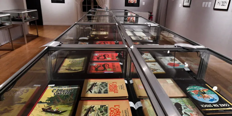 original tintin cover art to be auctioned - paris