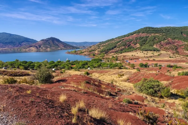lac du salagou in france, languedoc-roussillon