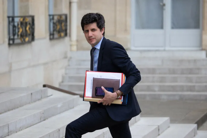 réunion hebdomadaire du cabinet - paris