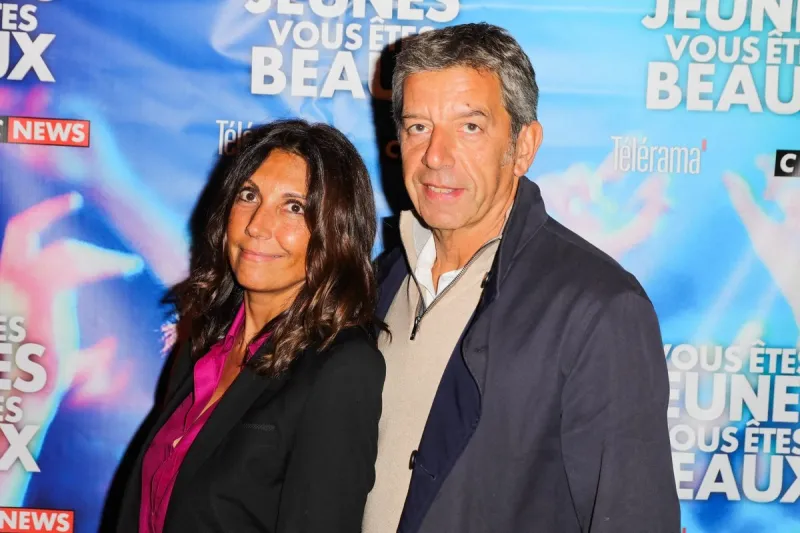 michel cymes and his wife nathalie attending the premiere of vous etes jeunes, vous etes beaux premiere held at the gaumont opera in paris, france on september 23, 2019 photo by david boyer abacapresscom , 701321 045 paris france