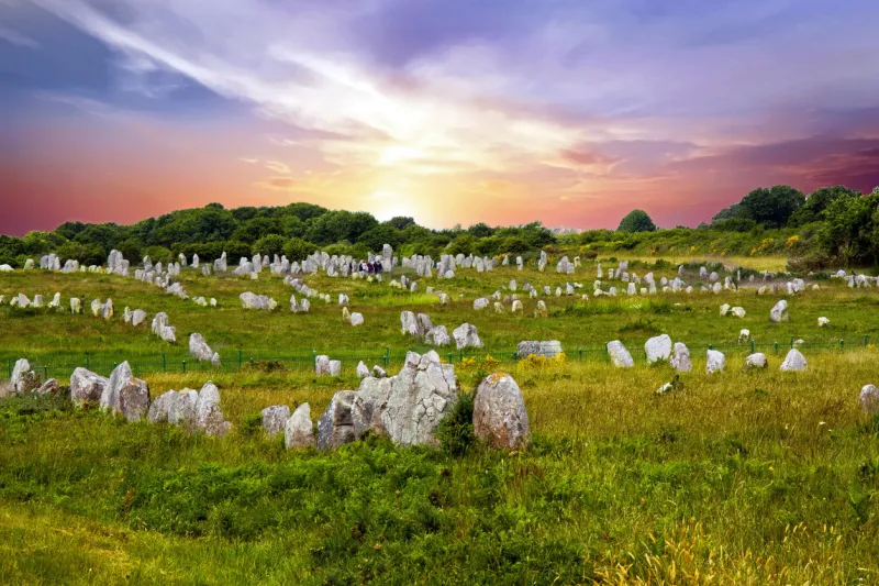 shooting of the alignments of carnac which are the most famous and impressive megalithic ensembles of this period with nearly 4,000 stones raised around 4500 years before our era, at 18 135, 200 iso, f 16, 1 125 second