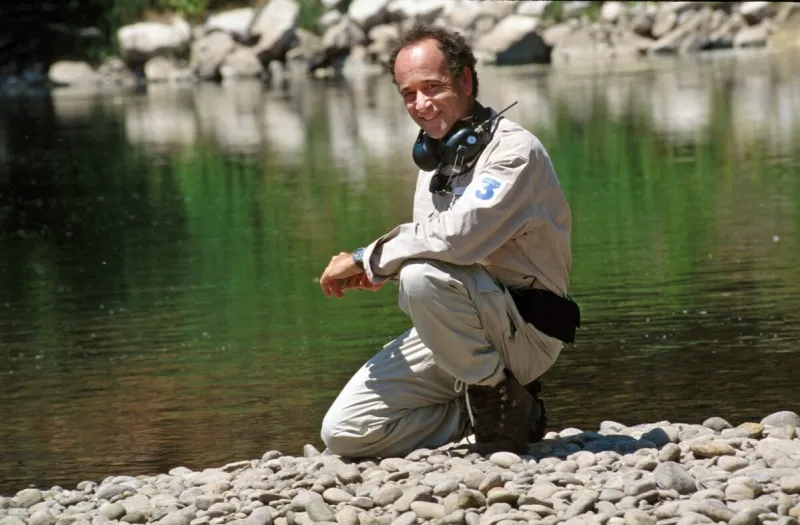 photo d'archives non datée de sylvain augier lors de l'enregistrement de la carte aux tresors l'ancien animateur et journaliste du service public est décédé ce week-end à l'âge de 68 ans photo par pascal baril abacapresscom