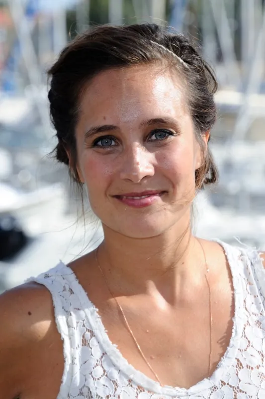 julie de bona assiste au photocall du film 'innocente' lors du festival de la fiction tv 2016 de la rochelle, a la rochelle, france le 16 septembre 2016 photo by aurore marechal abacapresscom , 563410 037 la rochelle france