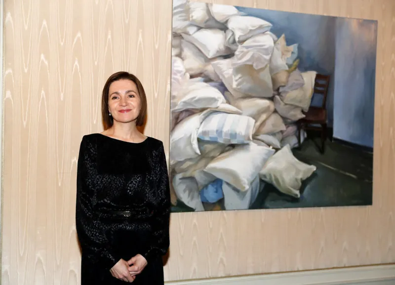 la présidente maia sandu dans la salle de banquet rococo du grand hotel oslo, norvège, le 7 mai 2024 la présidente maia sandu se rend en norvège photo par marius gulliksrud stella pictures abacapresscom