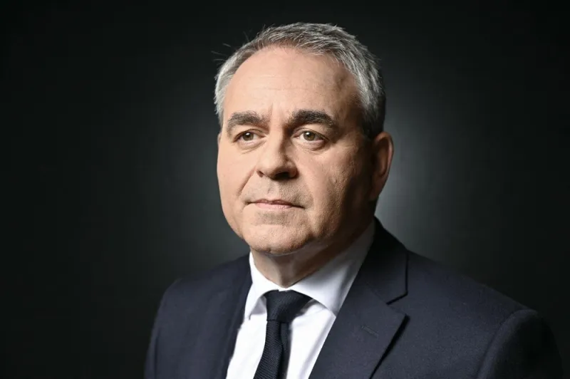 xavier bertrand, president of the hauts france region poses for pictures ahead of dimanche en politique tv show on france 3 channel in paris, france on october 30, 2022 photo by stephane le tellec abacapresscom , 829963 002 paris france