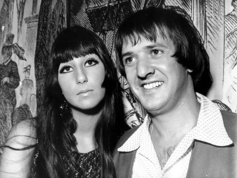 us singer cherilyn sarkisian, known as cher and her husband sonny bono in hamburg, germany on september 01, 1966 photo by keystone dpa abacapresscom , 478462 001 hamburg allemagne germany