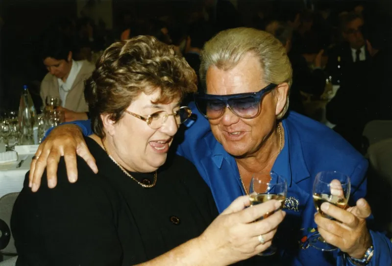 exclusif - photo non datée de maite et michou, propriétaire du célèbre cabaret parisien chez michou à montmartre, paris, france (archives privées de michou) photo par aps-medias abacapresscom