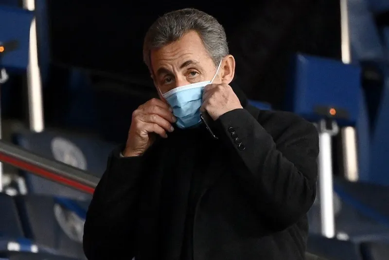 former french president nicolas sarkozy attends the french l1 football match between paris-saint germain (psg) and montpellier at the parc des princes stadium in paris on january 22, 2021 (photo by franck fife   afp)