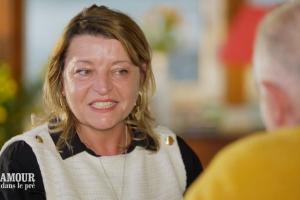 "J'étais à deux doigts d'en finir" : Isabelle (ADP) au bord du suicide 