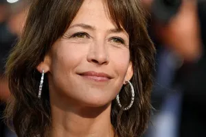 Sophie Marceau et sa fille Juliette réunies au défilé Schiaparelli