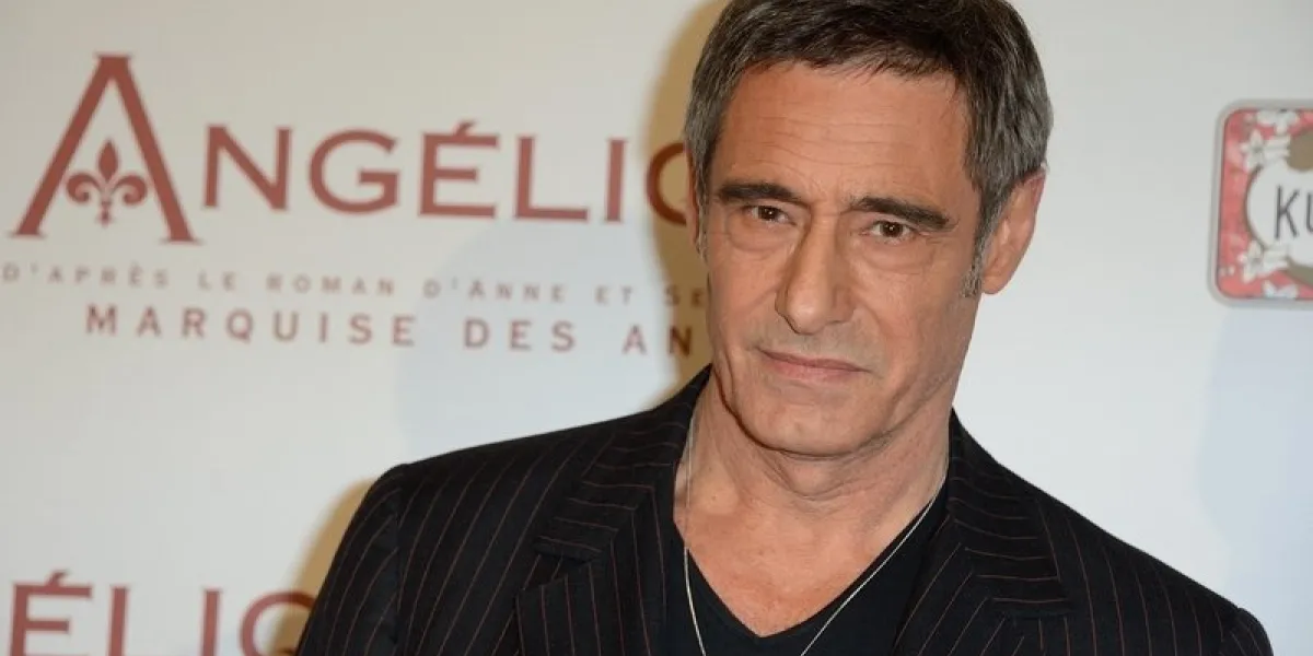 angelique premiere - paris