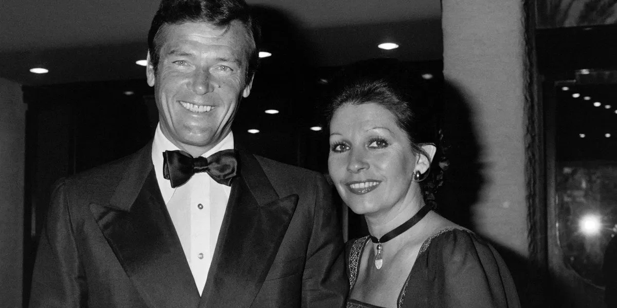 entertainment britain film moore