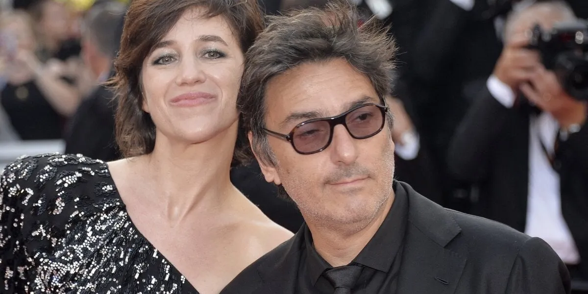 70eme edition du festival international du film de cannes   l'actrice charlotte gainsbourg et l'acteur yvan attal lors de la montee des marches (21 05 2017) - photo by depoilly andbz abacapresscom