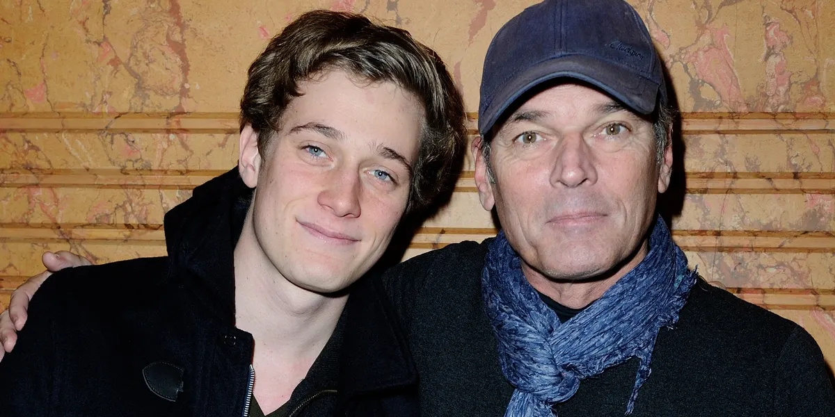Laurent Baffie et son fils Benjamin Baffie assistent a la presentation du programme theatral du debut d'annee 2016 au theatre Le Palace a Paris, France le 30 Novembre 2015. Photo by Aurore Marechal/ABACAPRESS.COM