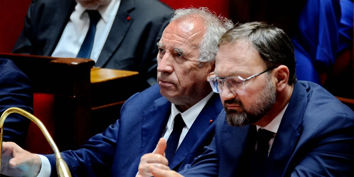 chute francois bayrou