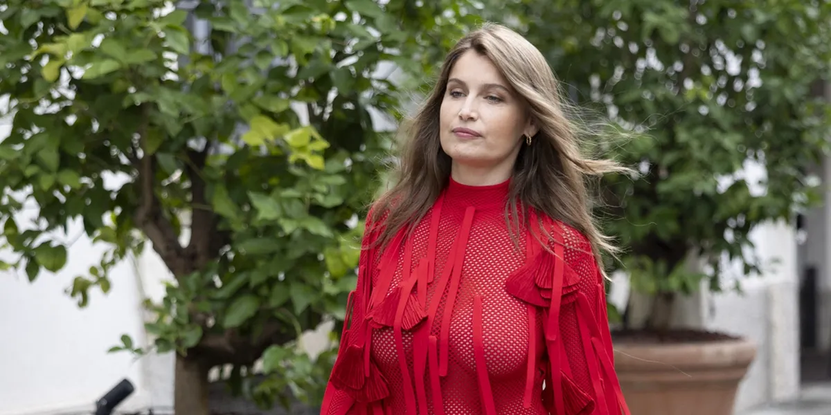 laetitia casta defile 