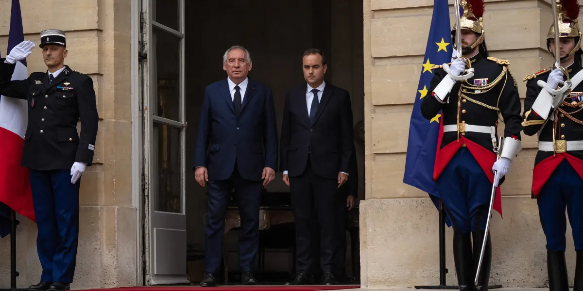 Passation de pouvoir Lecornu-Bayrou