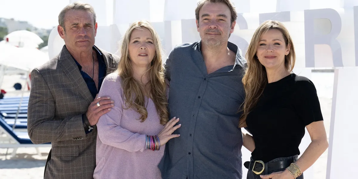 mysteres amour serie