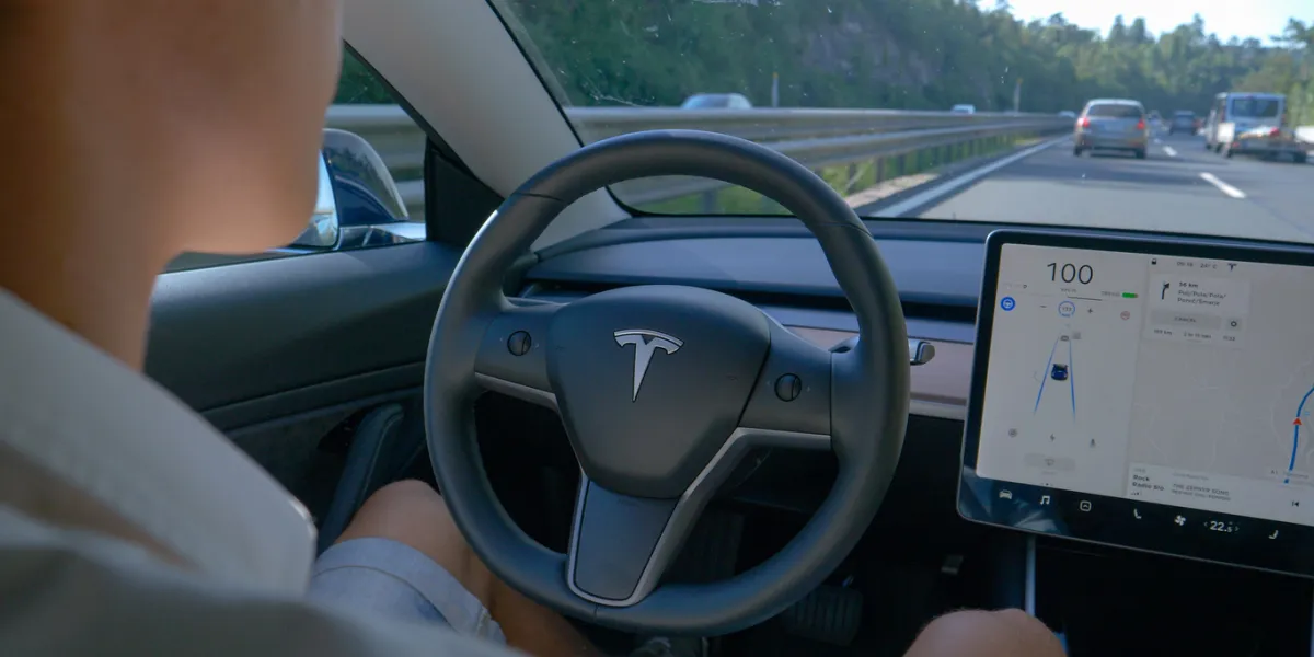 Tesla conduite autonome